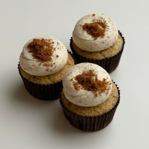 COOKIE CRUMBS CUPCAKE