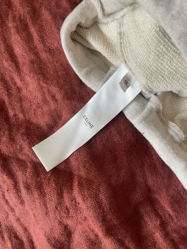 Short Céline taille m ( ok 36  un peu oversize 38 parfait )