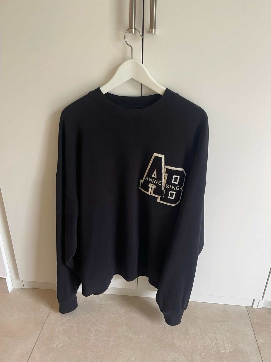 Sweat anine bing noir taille m parfait état coupe loose