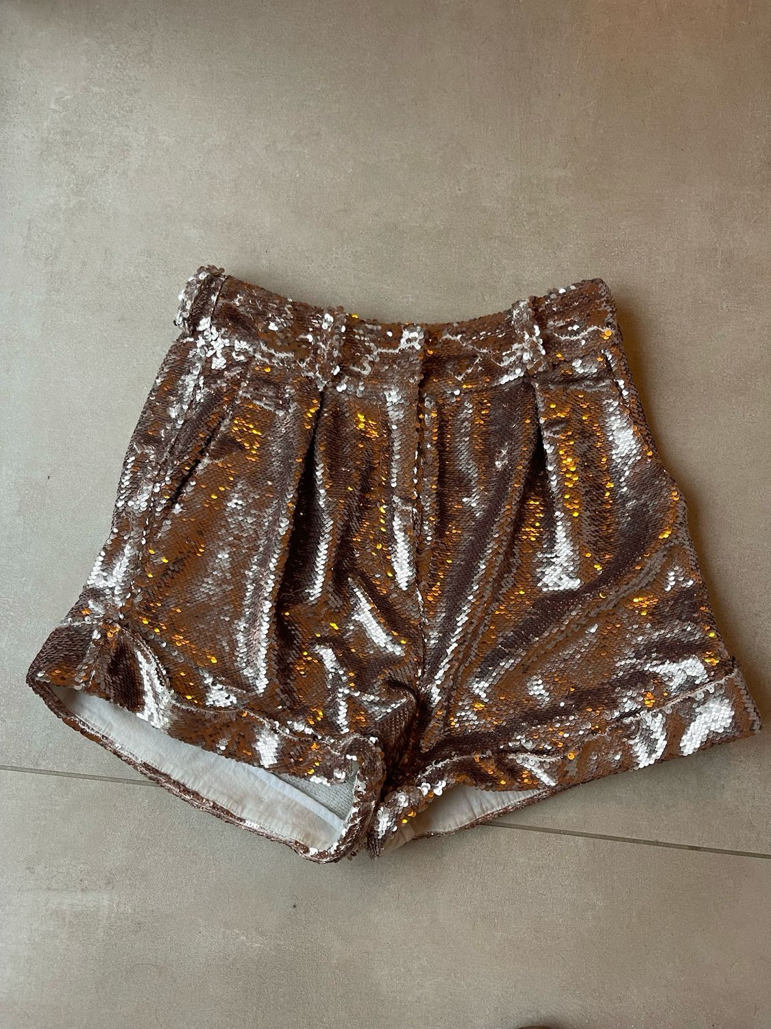 Short iro taille 34 ok 36