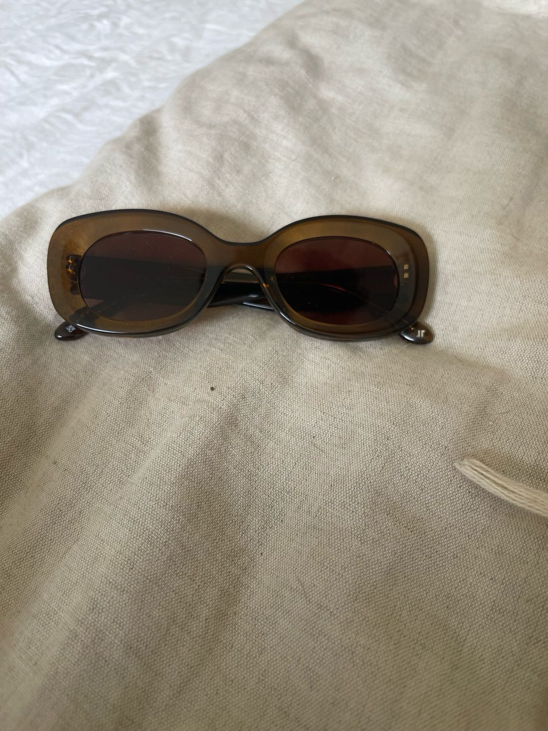 Lunettes de soleil Jimmy fairly comme neuves