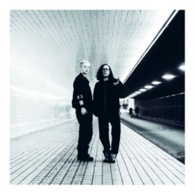 Miles Hunt & Erica Nockalls