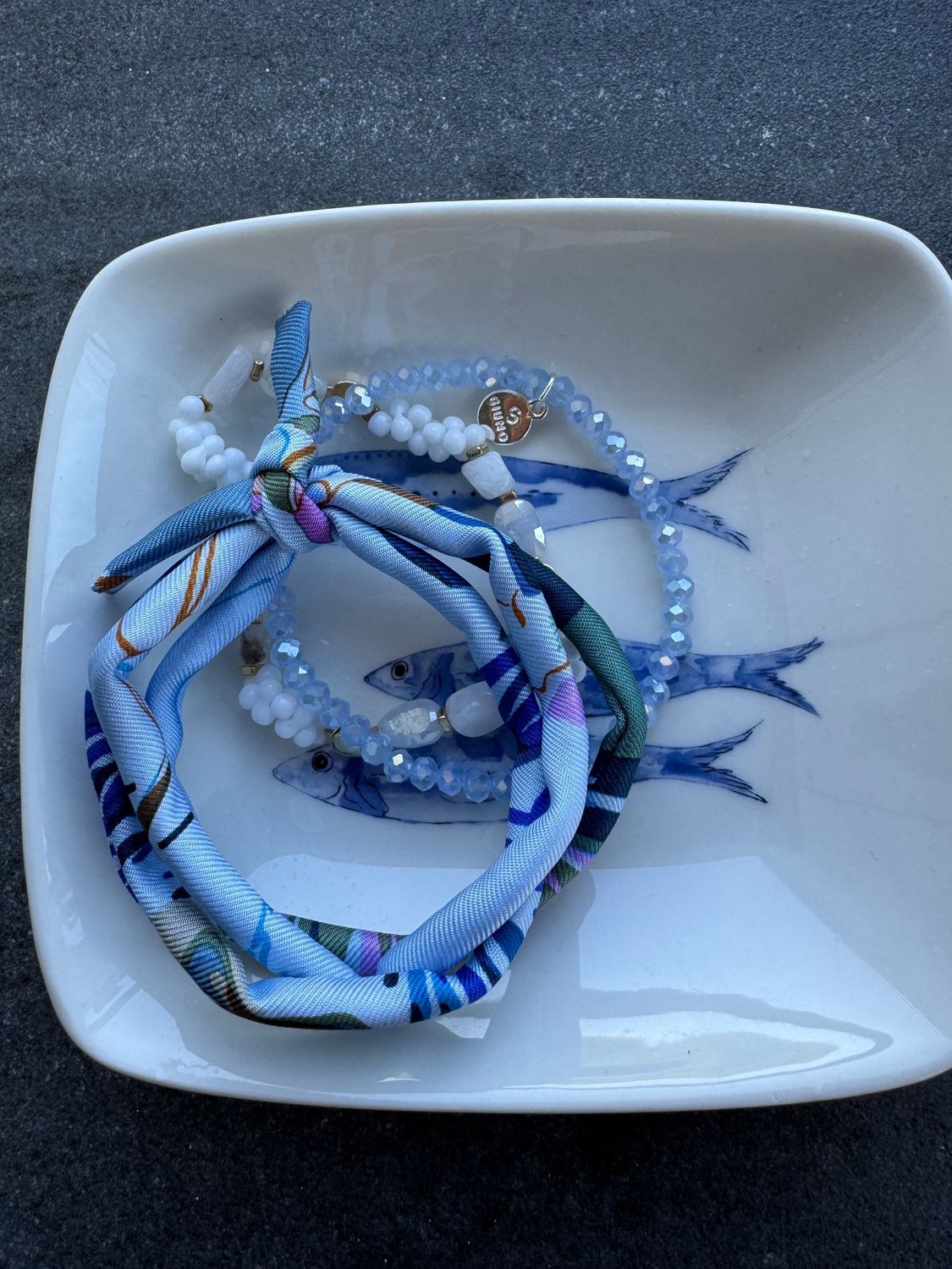 Sonderkombi EMILE mit zwei  Perlen-Armbändern