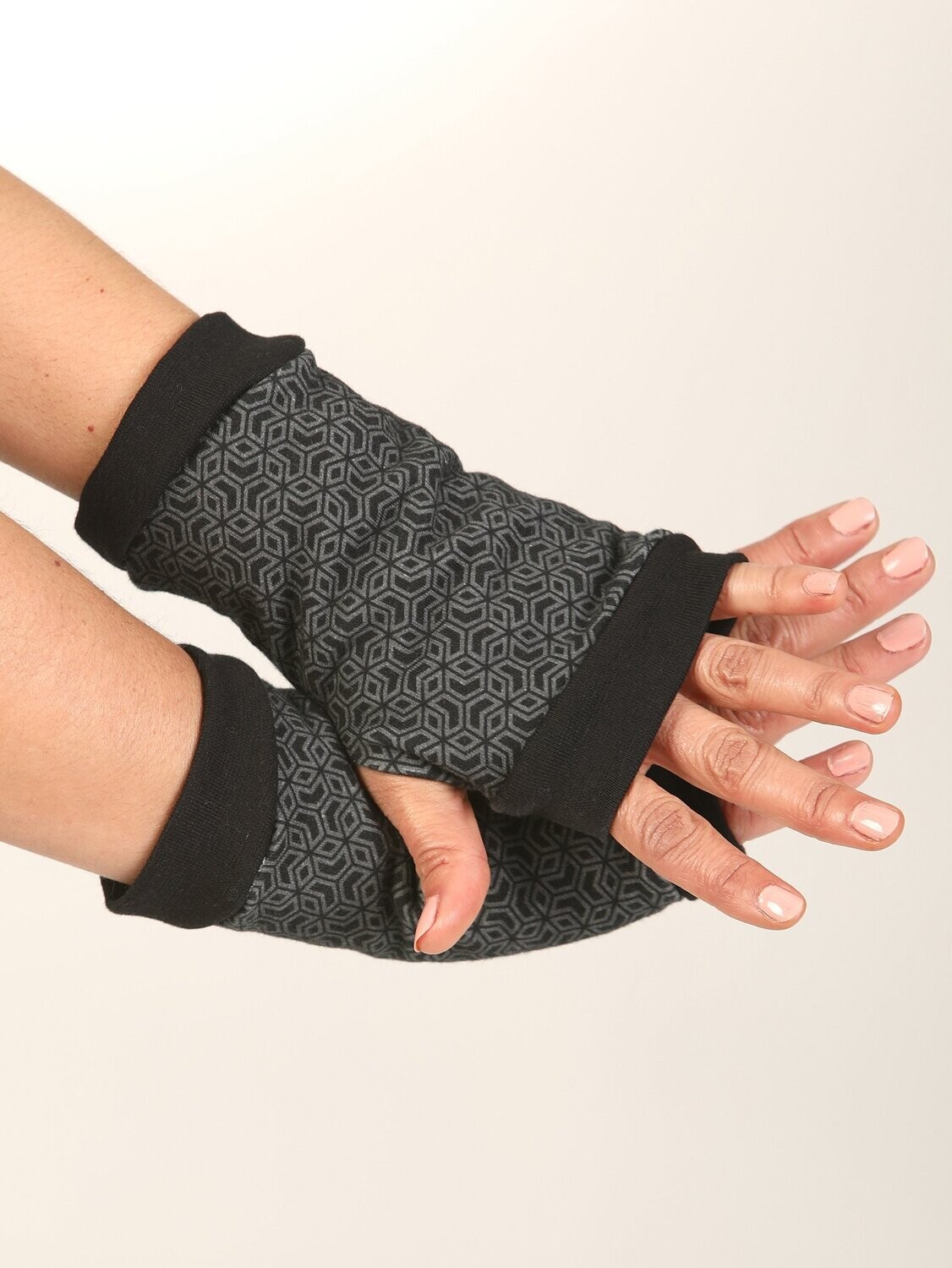 MIT002 GRIS NEGRA
