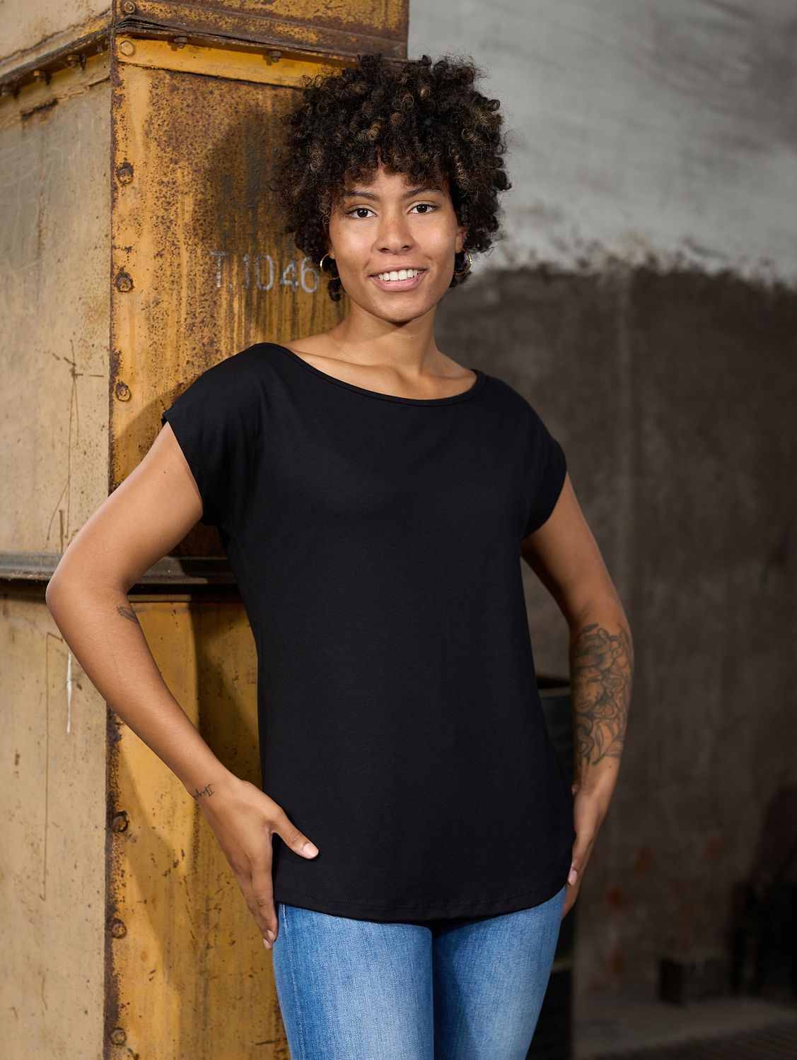 JLLBA007 NEGRA