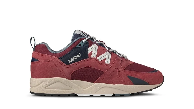 Karhu Fusion 2.0 mineral red/lily white Karhu Fusion 2.0 mineral red/lily white
