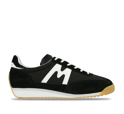 Karhu Mestari Black- White
