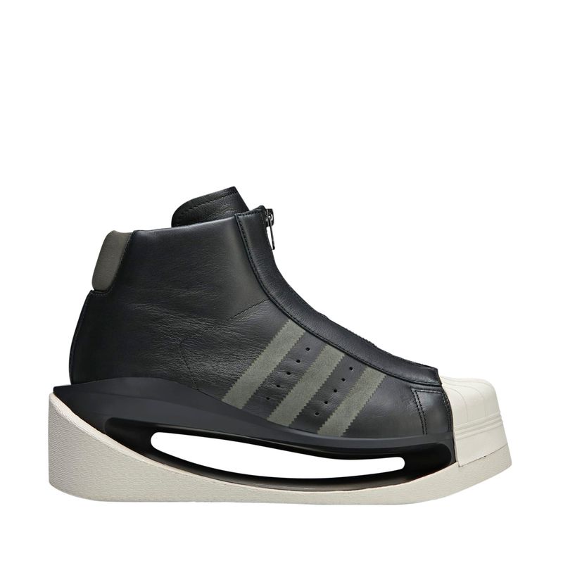 Y-3 Gendo pro model black Y-3 Gendo pro model black