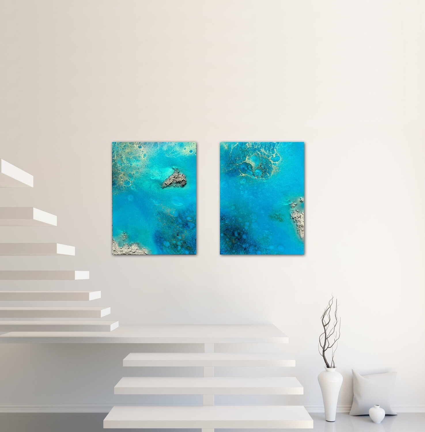 Aerial ocean painting inspired by satellite and drone imagery of the Bahamas #oceanpainting #aerialocean #coastlinepainting #oceanwavespainting #seascapepainting #Bahamaspainting #oceanpaintingMiami #oceanpaintingforsale #Miamiartist #AnaHefcoArt #roundoceanpainting #roundseasccape #aerialMiamipainting #aerialMiami