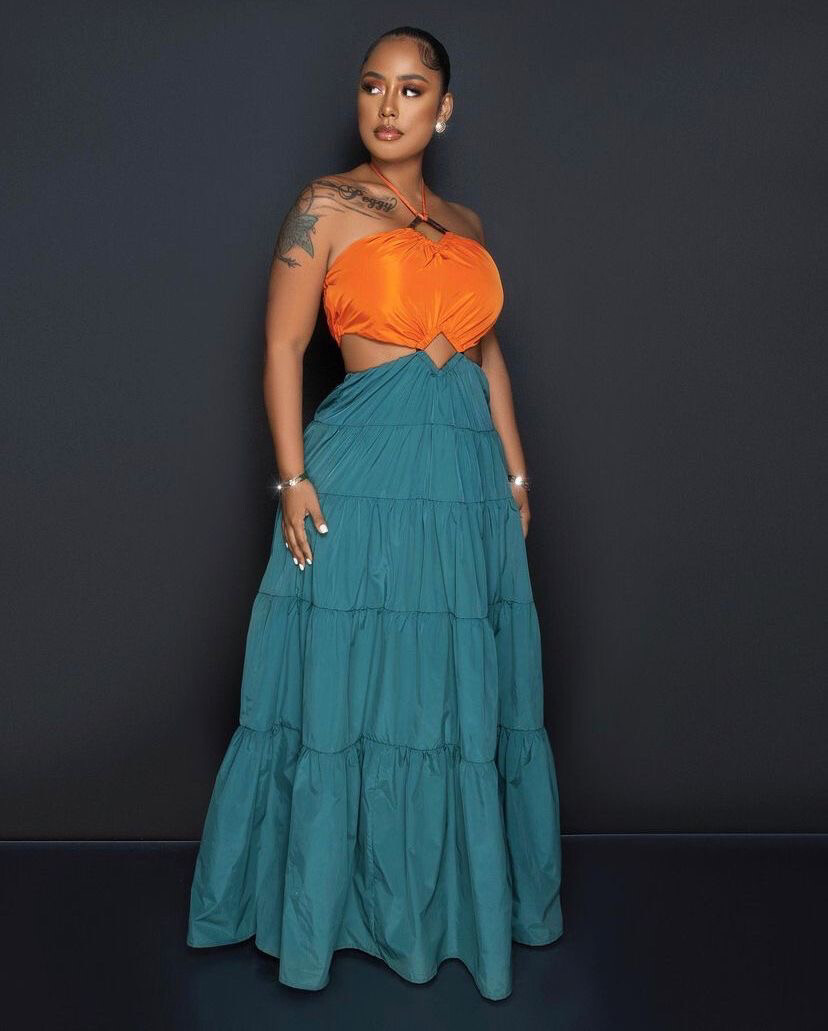 Ruth Maxi
