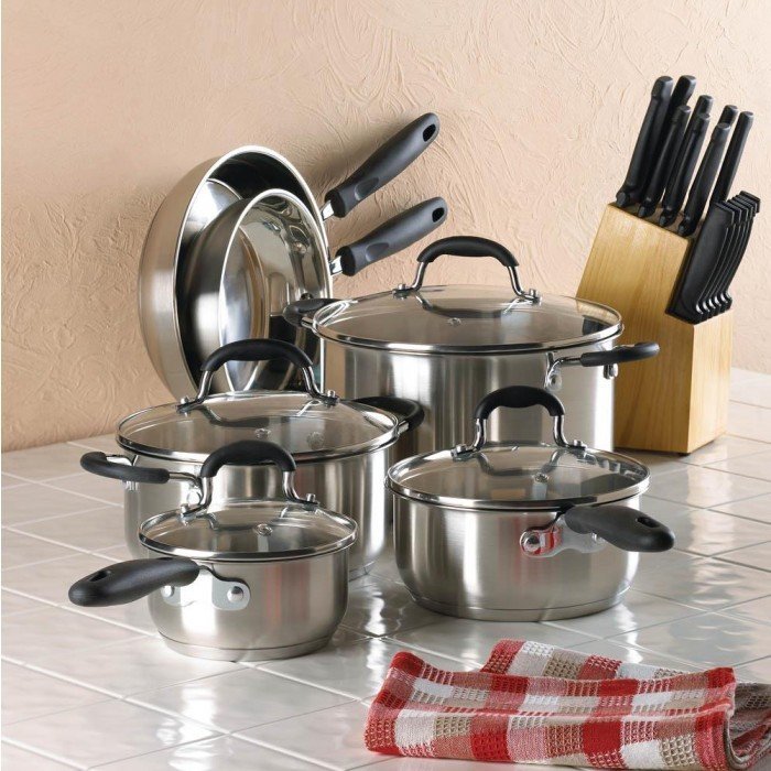 DELUXE COOKWARE COLLECTION by La Boca