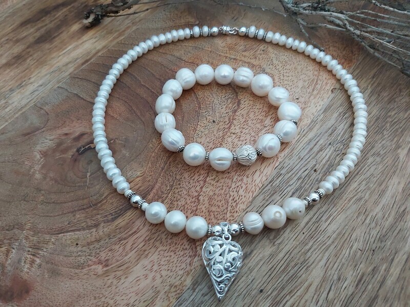 PEARL - Perlenkette-Armband - weiss