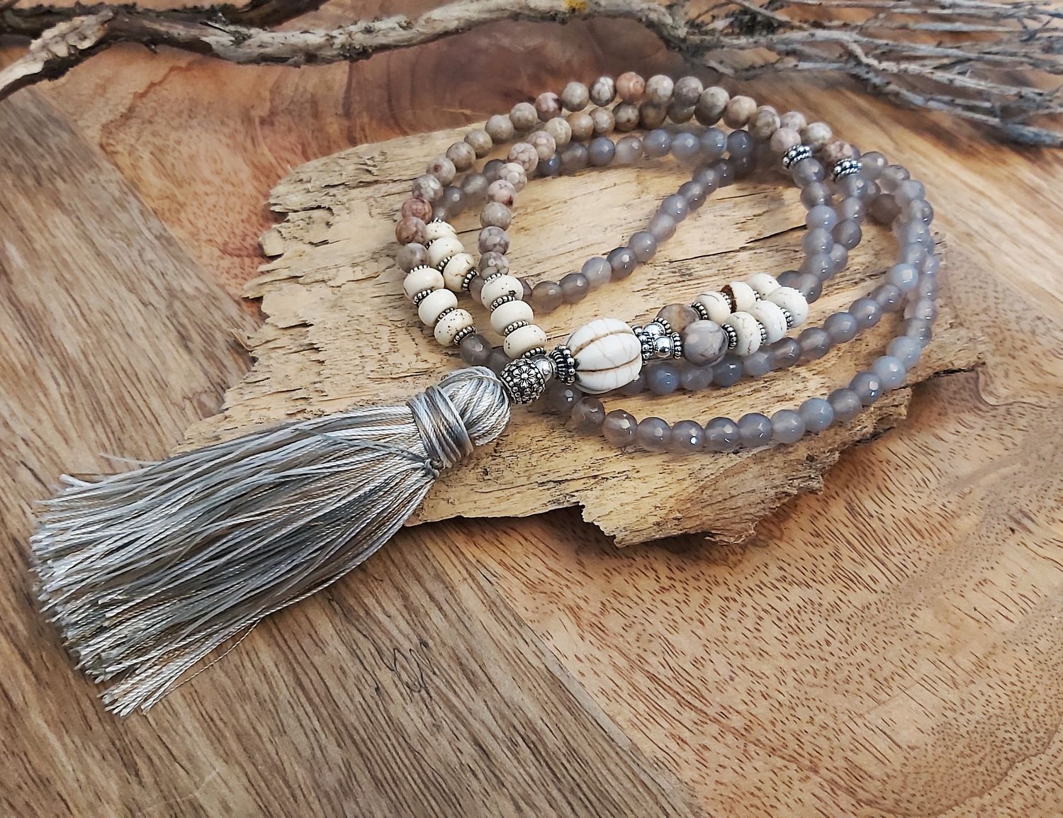 DINA- Edelsteinkette - Sterling Silber - beige-grau