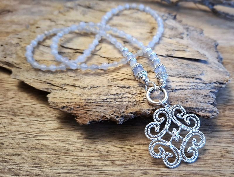 FLOWER - Achatkette - Sterling Silber - weiss