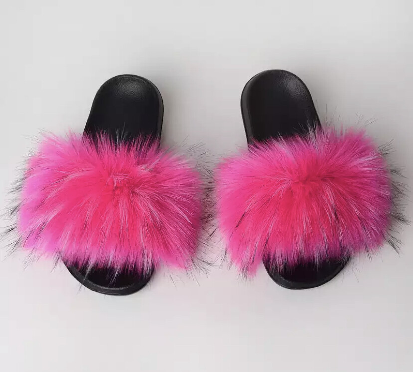 Fur sliders (All colours)