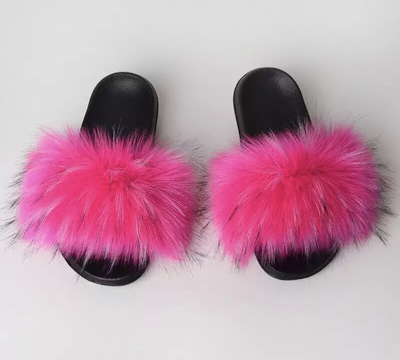 Fur sliders (All colours)