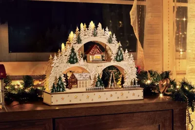 Weihnachtlicher Schwibbogen drehender Pyramide ,LED Kerzen, Timerfunktion, Weihnachtsdekoration, Holzdesign mit Winterszene, Beleuchteter Lichterbogen