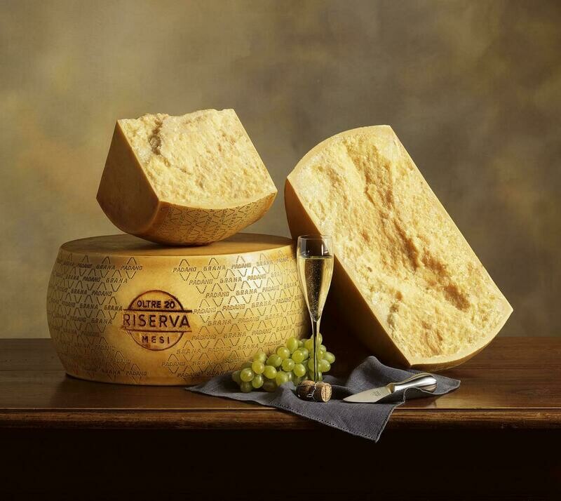 The Grand Tasty Box