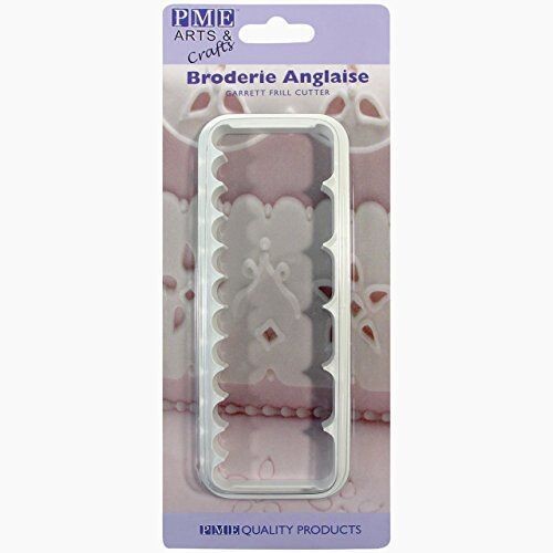 PME BRODERIE CUTTERS - GARRETT FRILL (139 X 44MM / 5.5 X 1.7”)
FF381 PME BRODERIE CUTTERS - GARRETT FRILL (139 X 44MM / 5.5 X 1.7”)
FF381