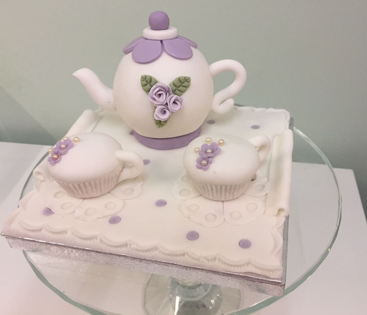Specialised Cake Decorating Course:  Mini Edible Tea Set Course - 3 hours - Dates to be arranged