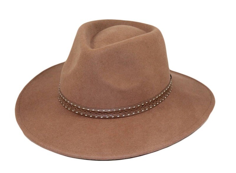 7893 Hat