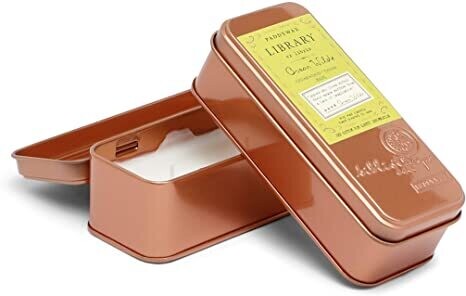Paddywax - Oscar Wilde Library Tin - Cedarwood Thyme and Basil