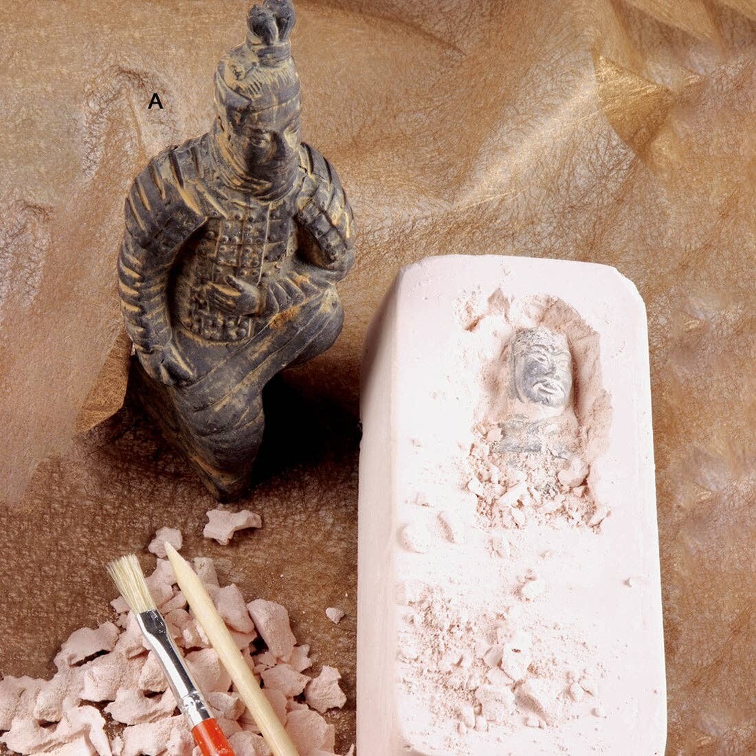 Terra Cotta Warriors Excavation Kit - Kneeling Archer