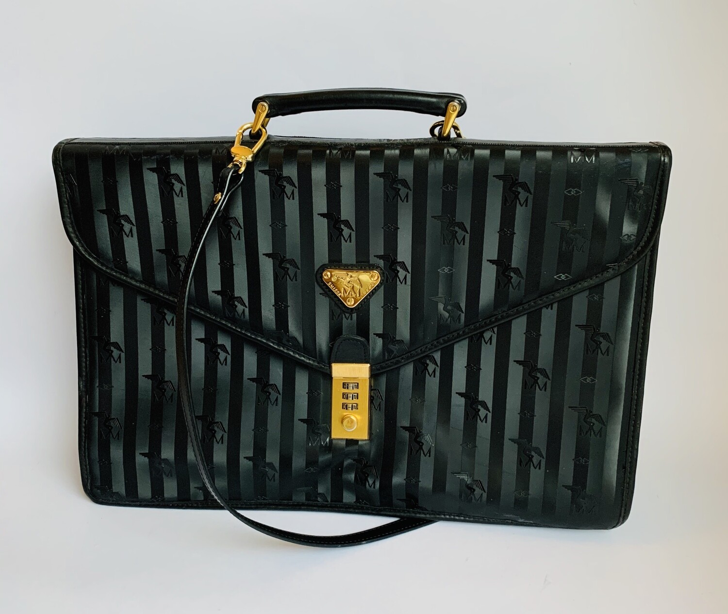 Maison Mollerus Vinerus Laptop-/ Business-Tasche in Schwarz-Gold / 
Zustand 4 – guter Zustand mit wenig Gebrauchsspuren