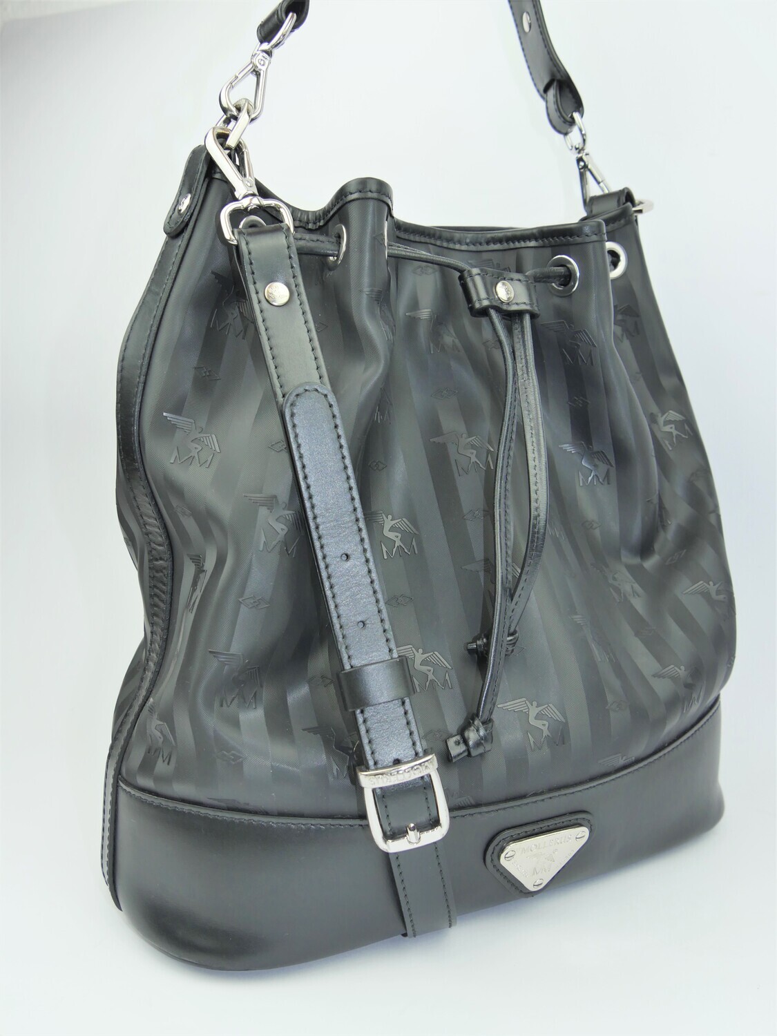 Maison Mollerus Beuteltasche NIESEN in Schwarz-Silber (NP Fr. 839) / Zustand: 5 –  minimale Gebrauchsspuren