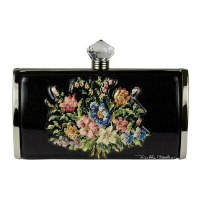 Short Clutch - Embroidered Flwrs Black