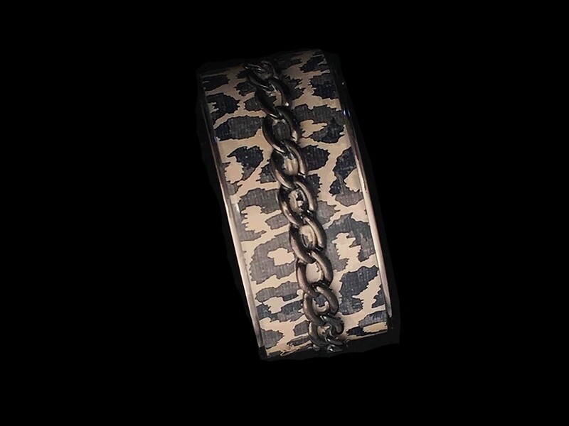 SN Wide Leopard Steel Chain