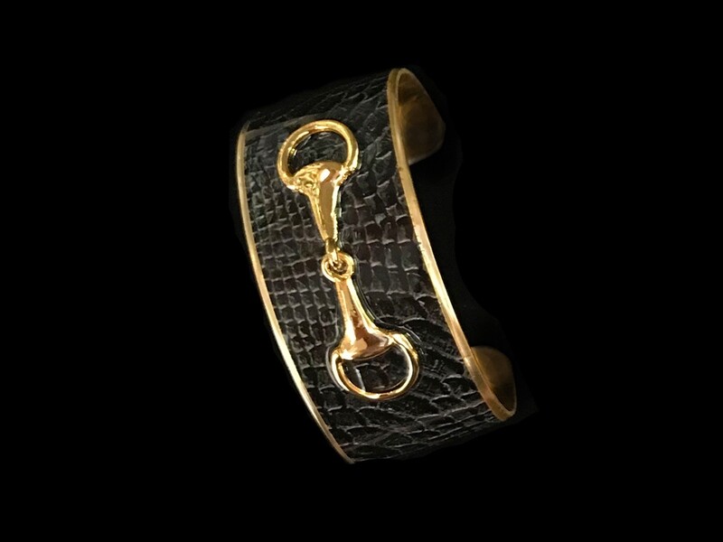 Gold Wide Bk Leather Bit