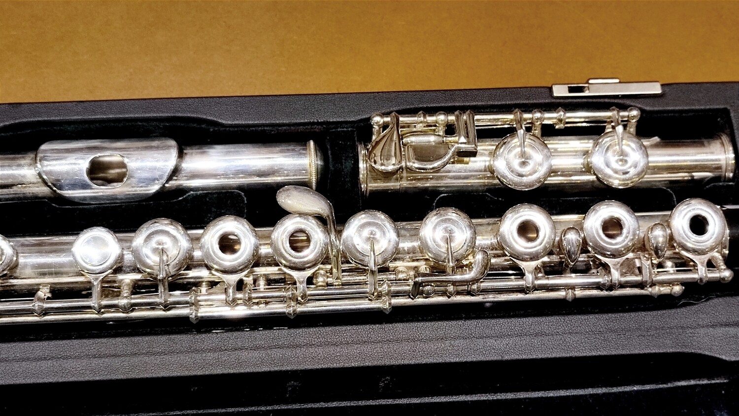 Flûte traversière Pearl PF525 d'occasion
