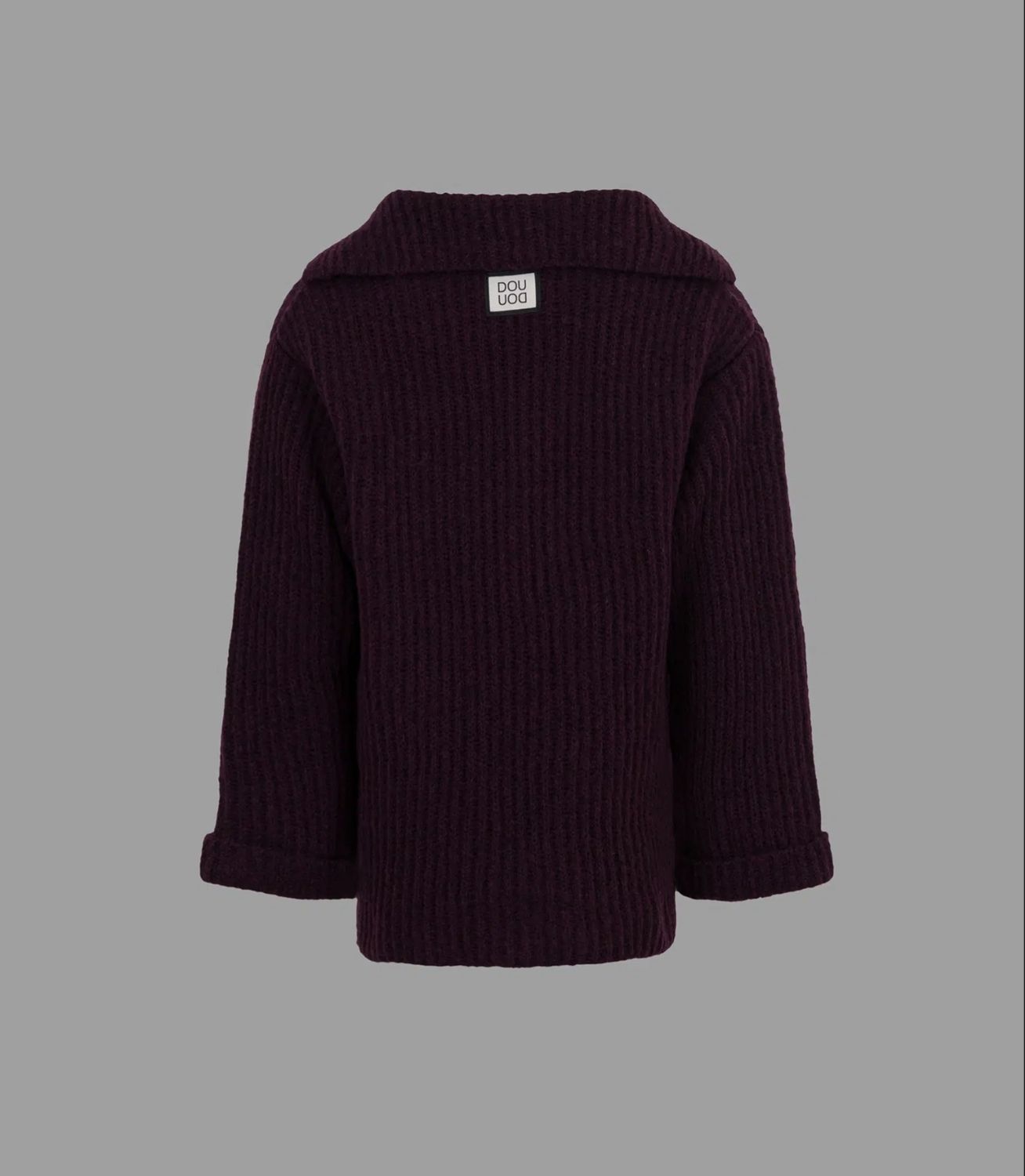 Cardigan over Previdente DouDou