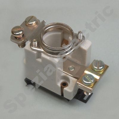 K05300500000 - DO-Sicherungssockel, D 02, E18