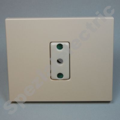 K11802800030 - Unterputzsteckdosen, 3-polig
