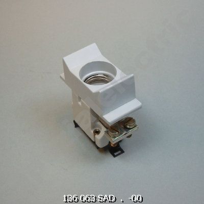 K05300300000 - DO-Sicherungssockel, D 02, E18