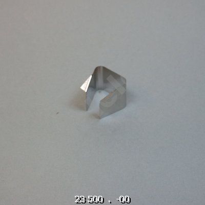 K06900300000 - Haltefutter