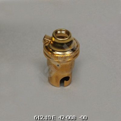 K01400100000 - Fassungen, B15d