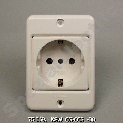 K11803200020 - SCHUTZKONTAKTEINBAUSTECKDOSEN