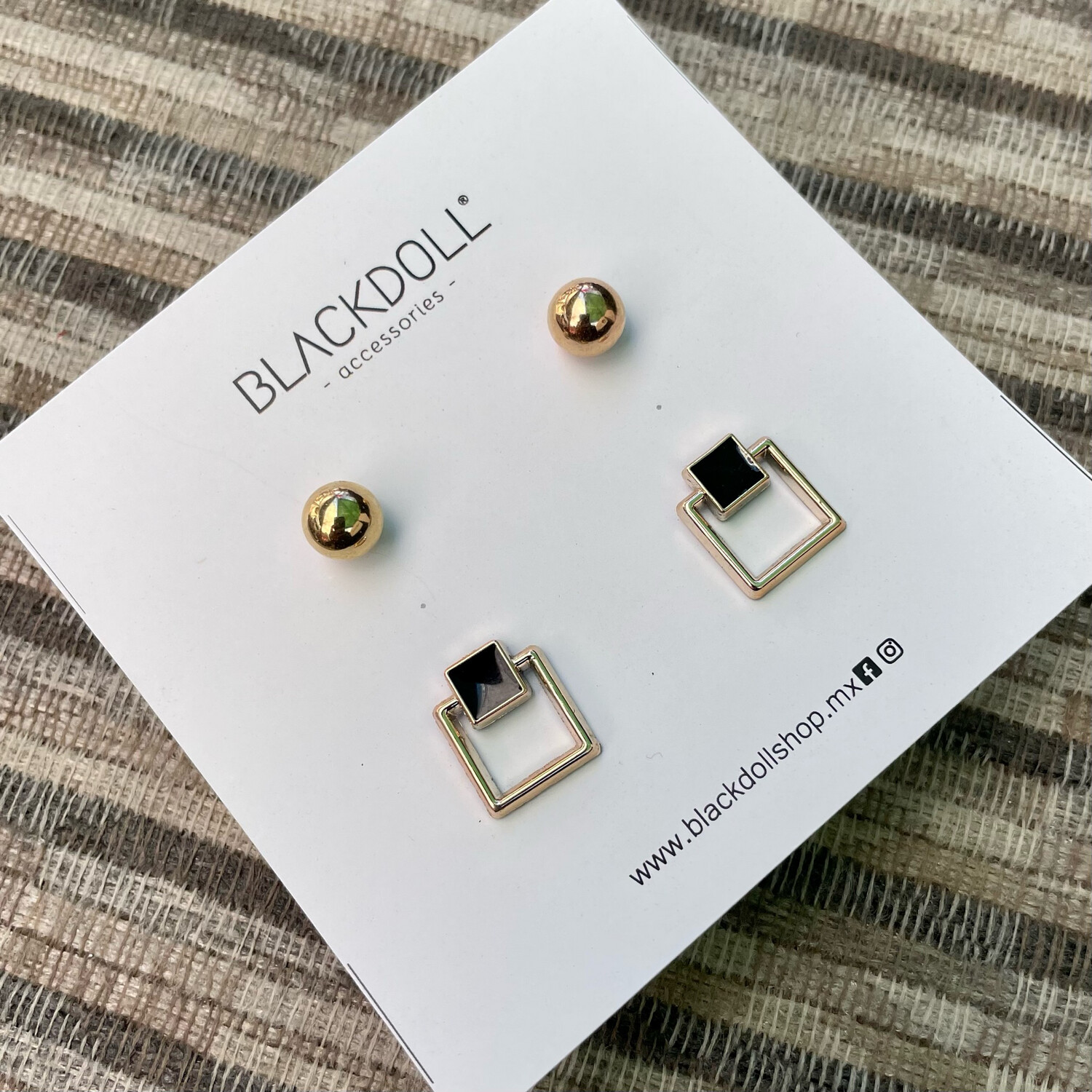 BLACKDOLL ACCESORIES - Aretes Square