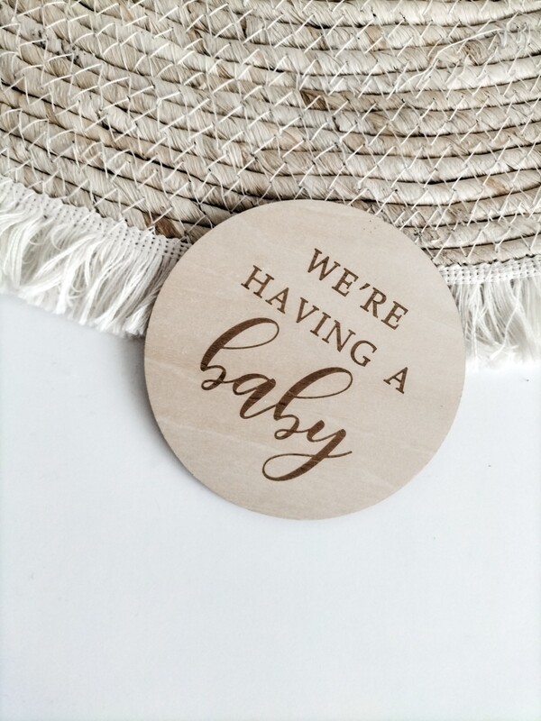 Houten schijf | We&#39;re having a baby