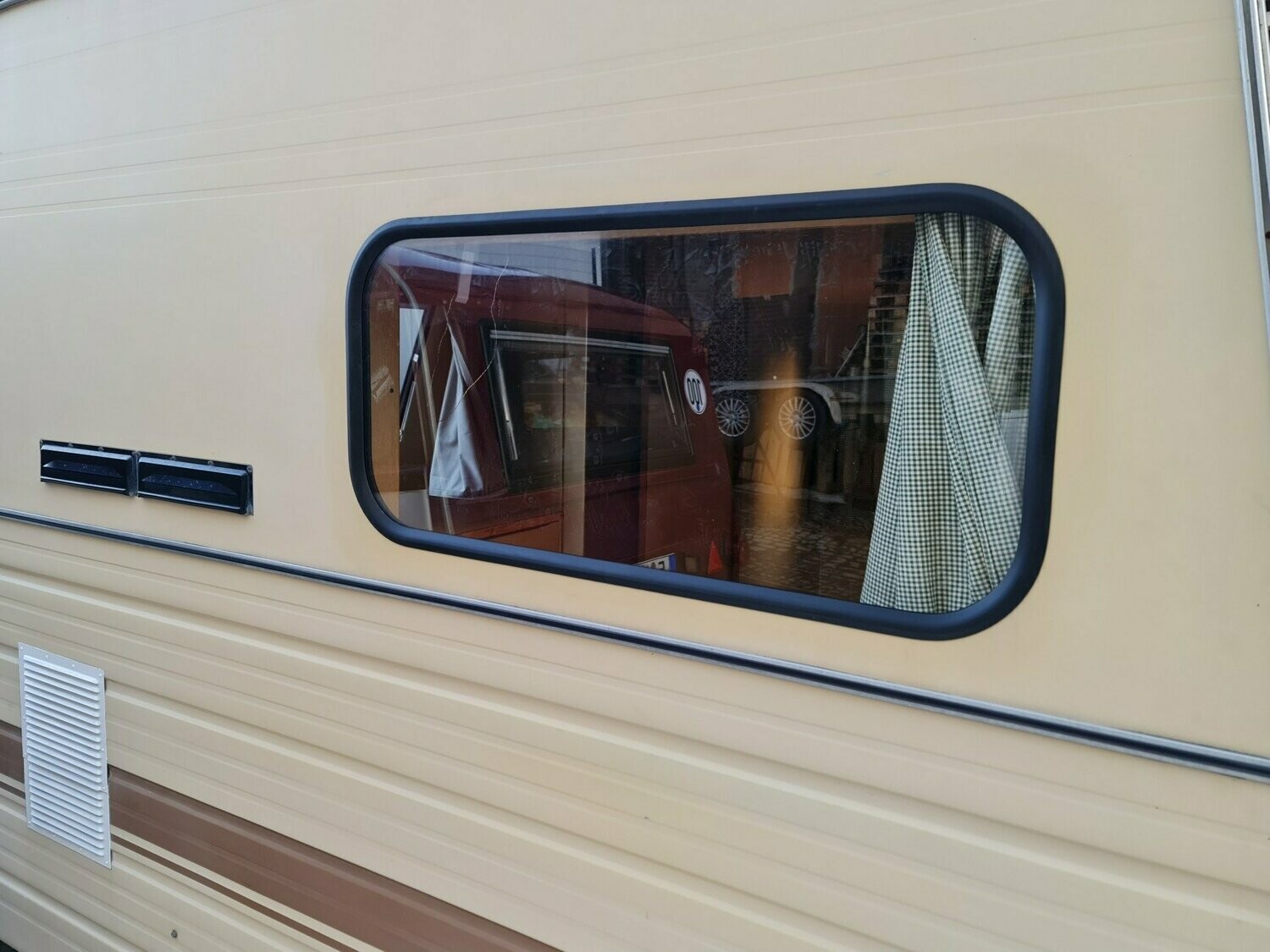 Lausitz 310 Scheibe  links o. rechts