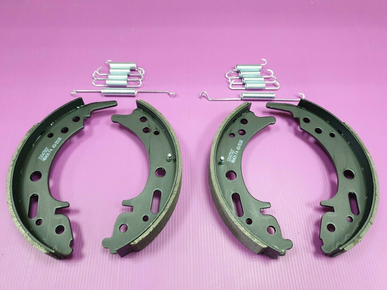 Bremsbacken, Bremsbeläge für Qek Junior mechanisch gebremst,  Aero, 325 usw.
