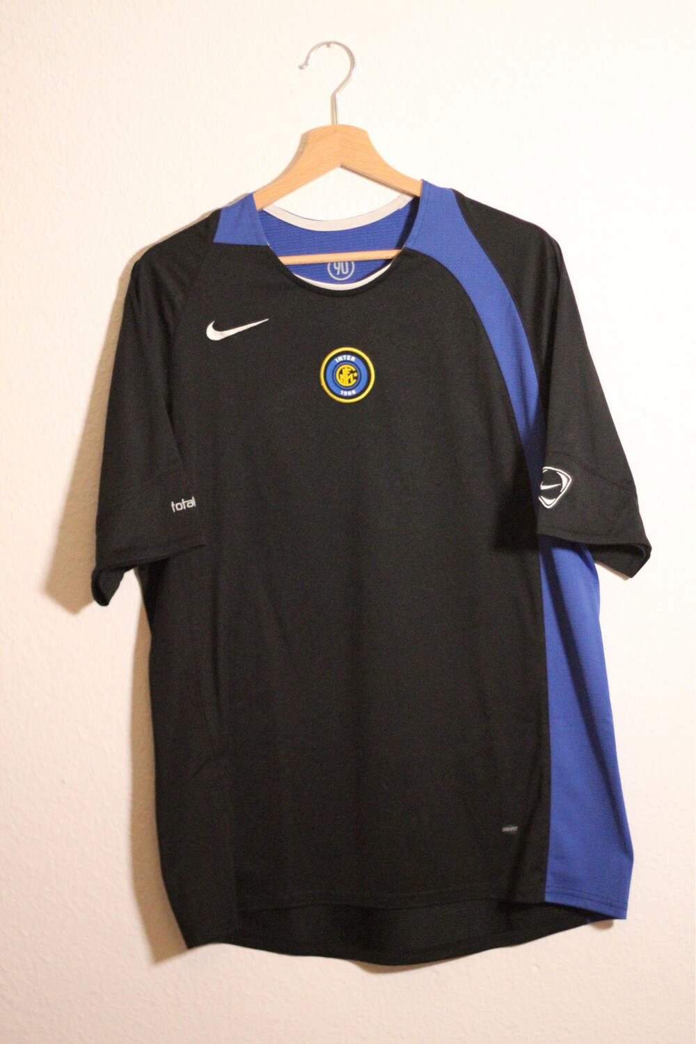 Inter Milan 2004/05 Training Shirt