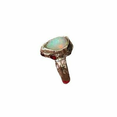 Opal Ring with Multicoloured Sapphires