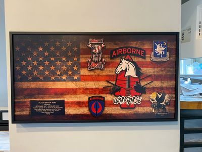 D Co &quot;Workhorse&quot; 2-160th SOAR(Abn) Rustic Flag Plaque - 28.25&quot;x15.25&quot;