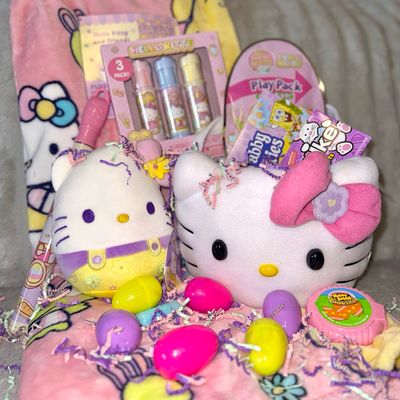 🩷💜Hello Kitty Easter Bundle💜🩷 (Last Gal)