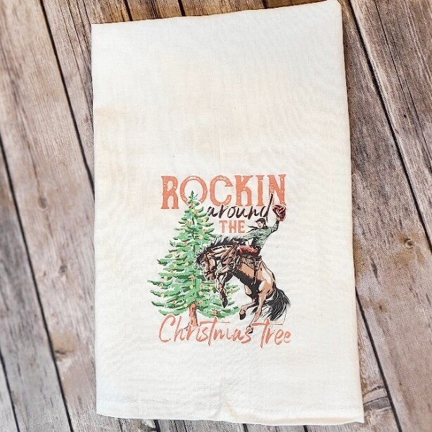 Towel Rockin around the Christmas Tree