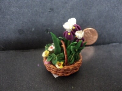 DOLLHOUSE FLOWERS IN BASKET- IRIS / PANSY